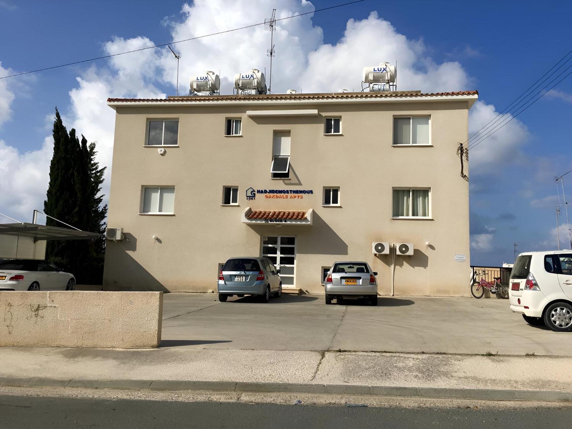 Peaceful Apartment With Double Bed - Oak Breeze Paphos Exterior foto