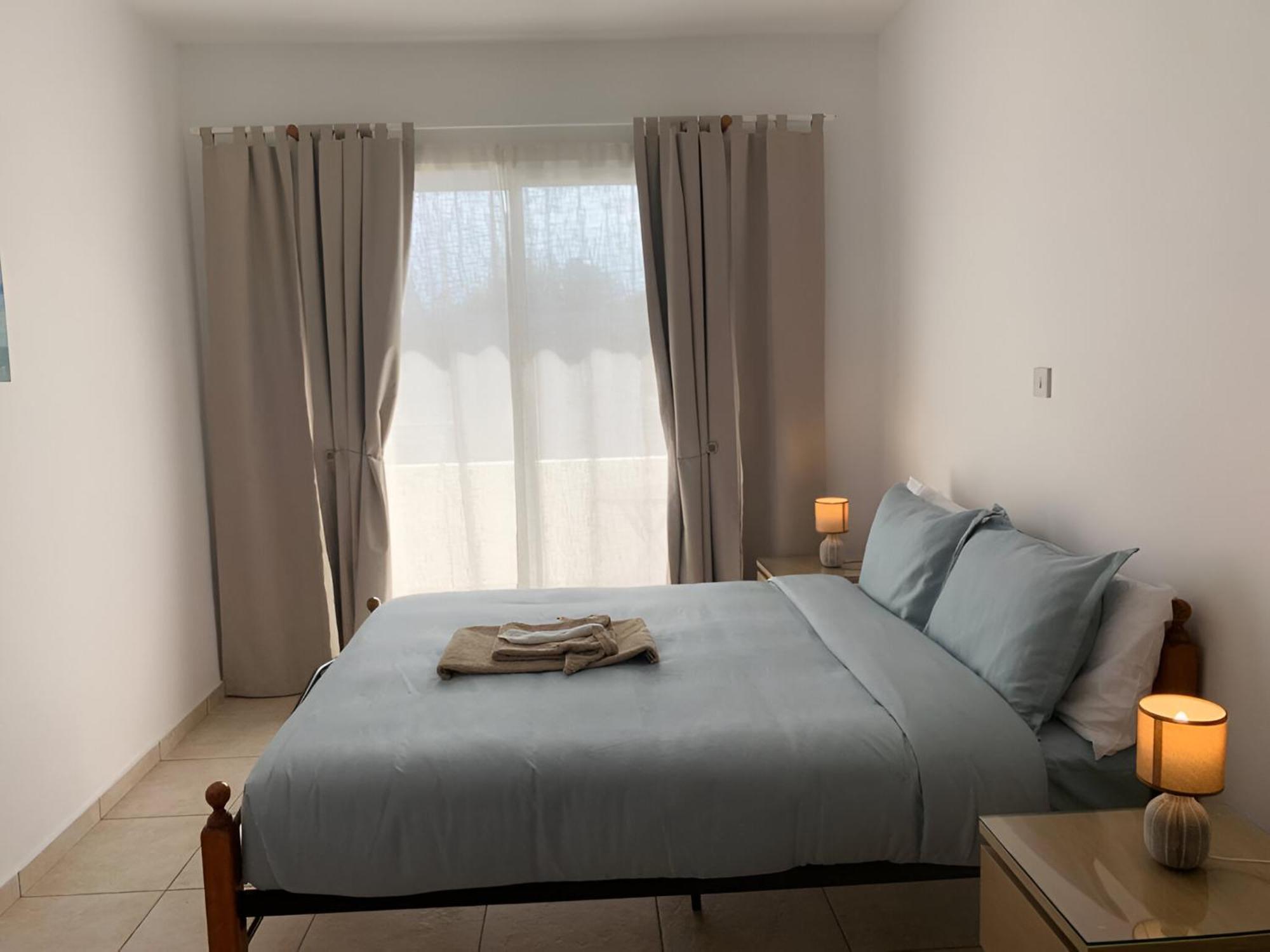 Peaceful Apartment With Double Bed - Oak Breeze Paphos Exterior foto